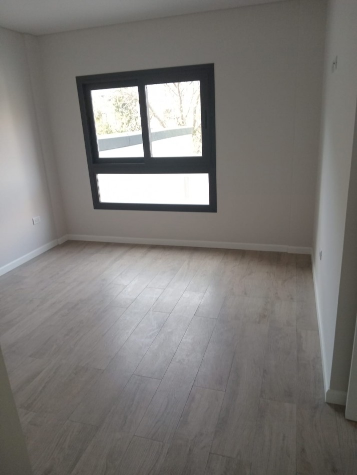 piso a estrenar 4 ambientes cochera y terraza propia