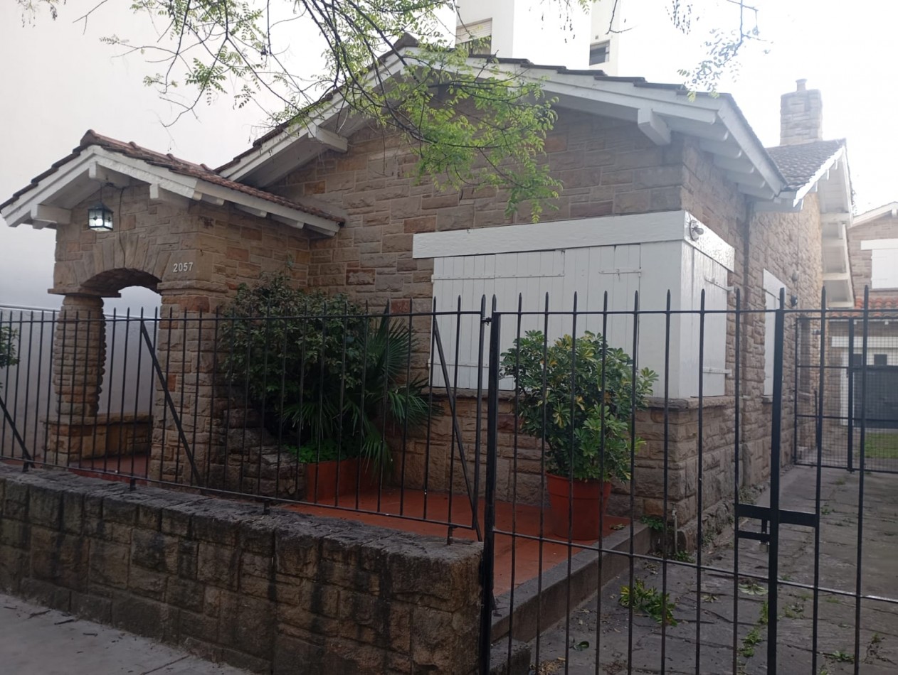 Chalet uso profesional en alquiler plaza mitre - centro