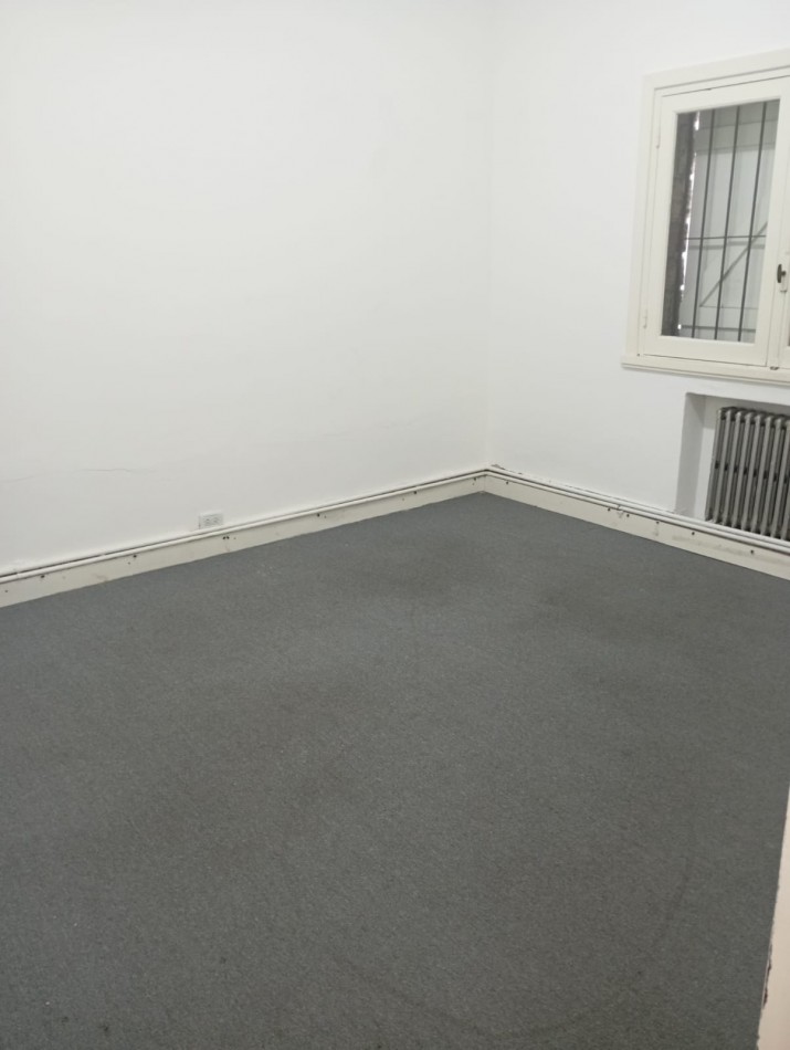 Chalet uso profesional en alquiler plaza mitre - centro