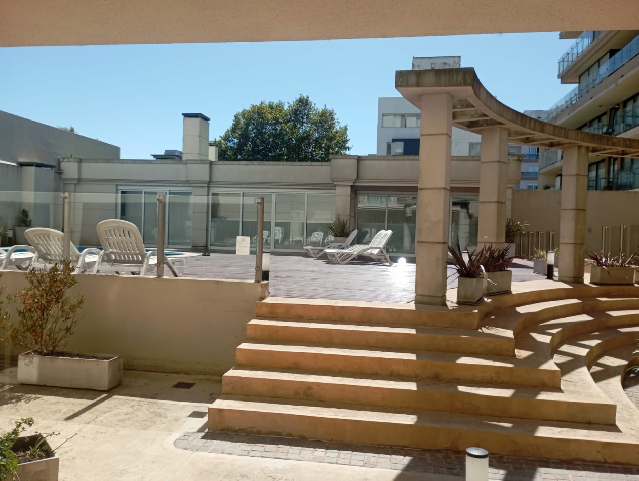depto. 2 amb cochera , a la calle . 2 baños , amenities 24 meses 