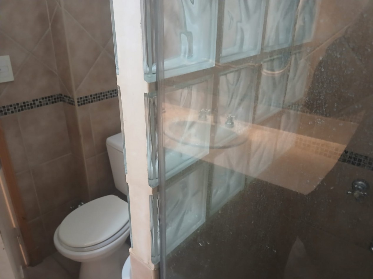 3 ambientes a la calle , reciclado x dueño , 2 baños