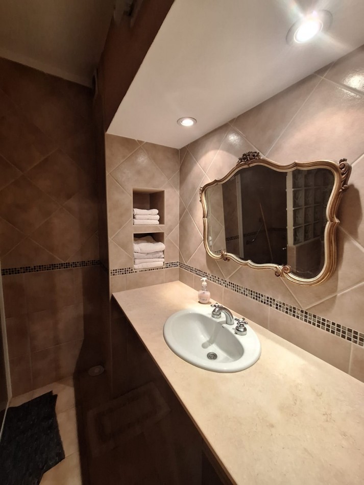 3 ambientes a la calle , reciclado x dueño , 2 baños