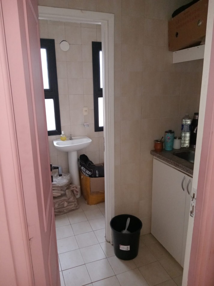 Local y 2 oficinas en venta en Guemes