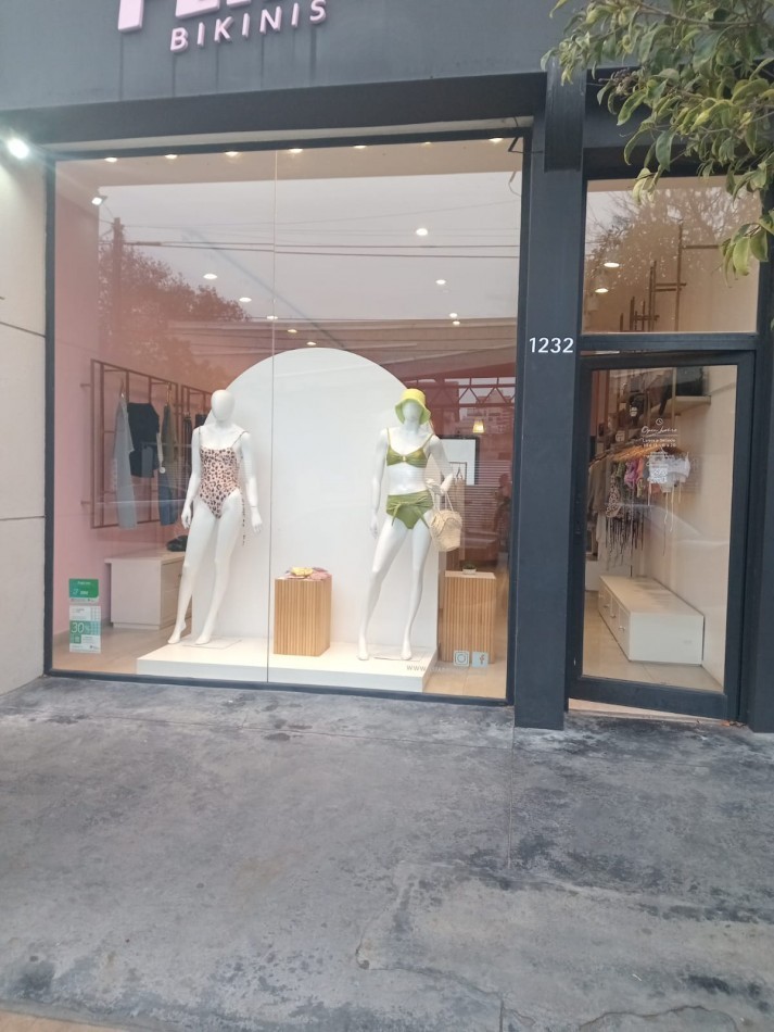 Local y 2 oficinas en venta en Guemes