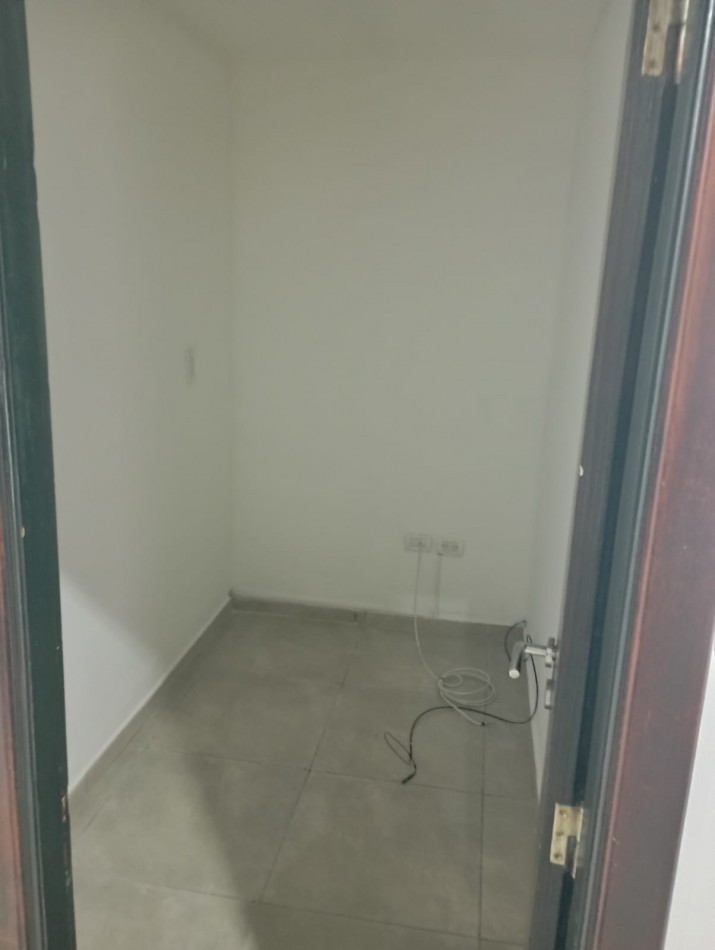local uso profesional/consultorios 24 MESES