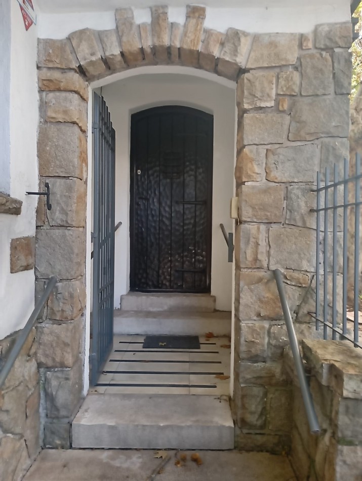 local uso profesional/consultorios 24 MESES