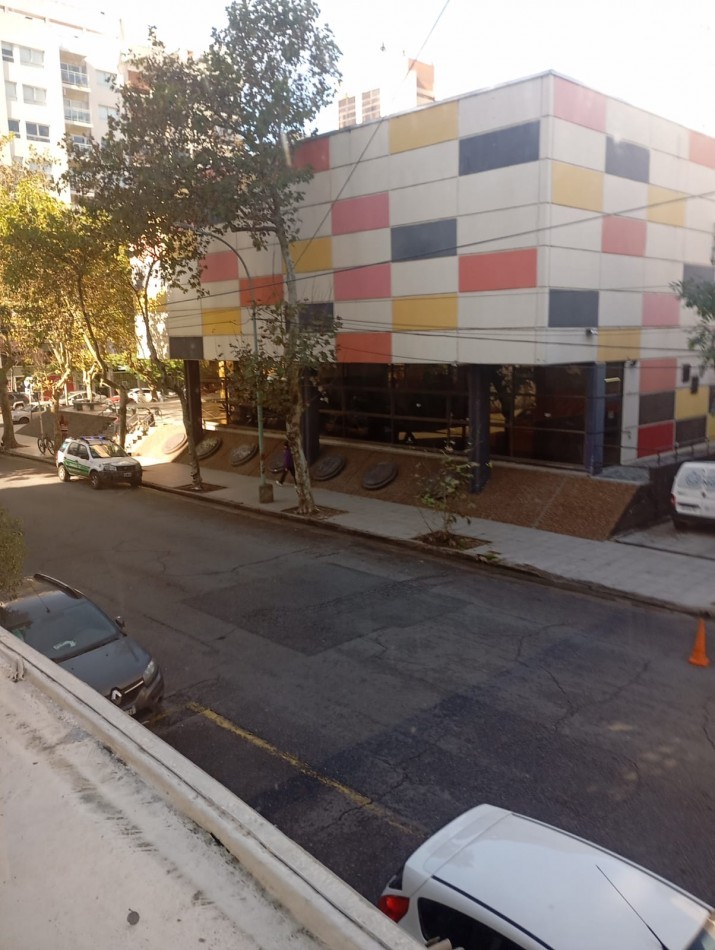 Oficina uso profesional/comercial x 24 meses en alquiler 