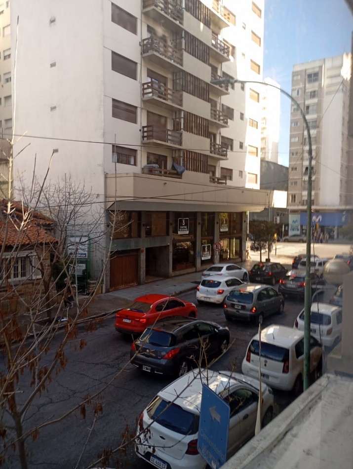 Oficina uso profesional/comercial x 24 meses en alquiler 